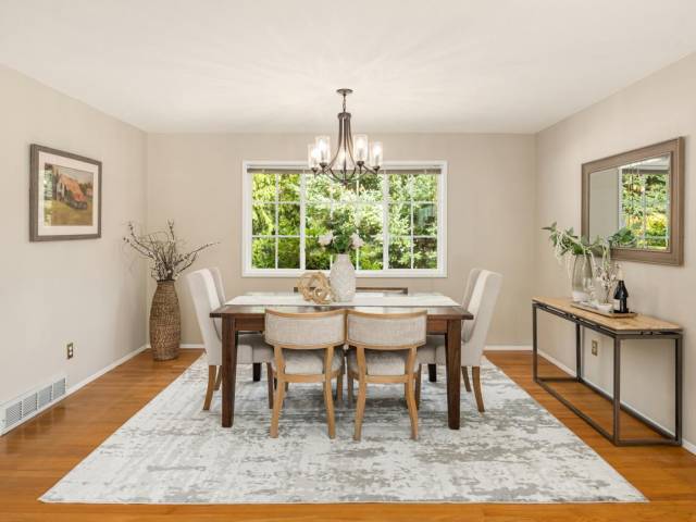 A more formal dining area with room for large table for entertaining would make a great holiday gathering place!
